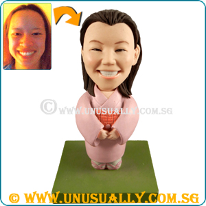Custom 3D Caricature Female Figurine Dress In Kinomo